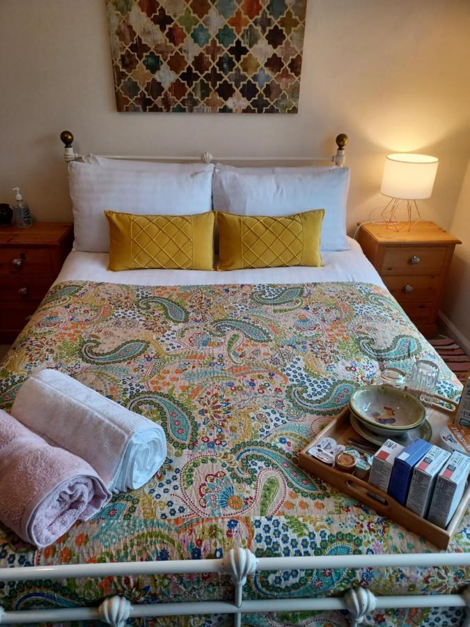 Bushbury Stunning Homestay In Wolverhampton מראה חיצוני תמונה